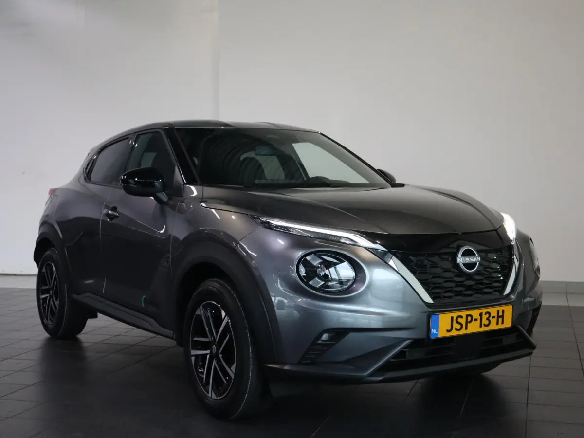 1.6 Hybrid N-Connecta | Navigatie | Parkeercamera | Stoel-, Stuur- & Voorruitverw. |