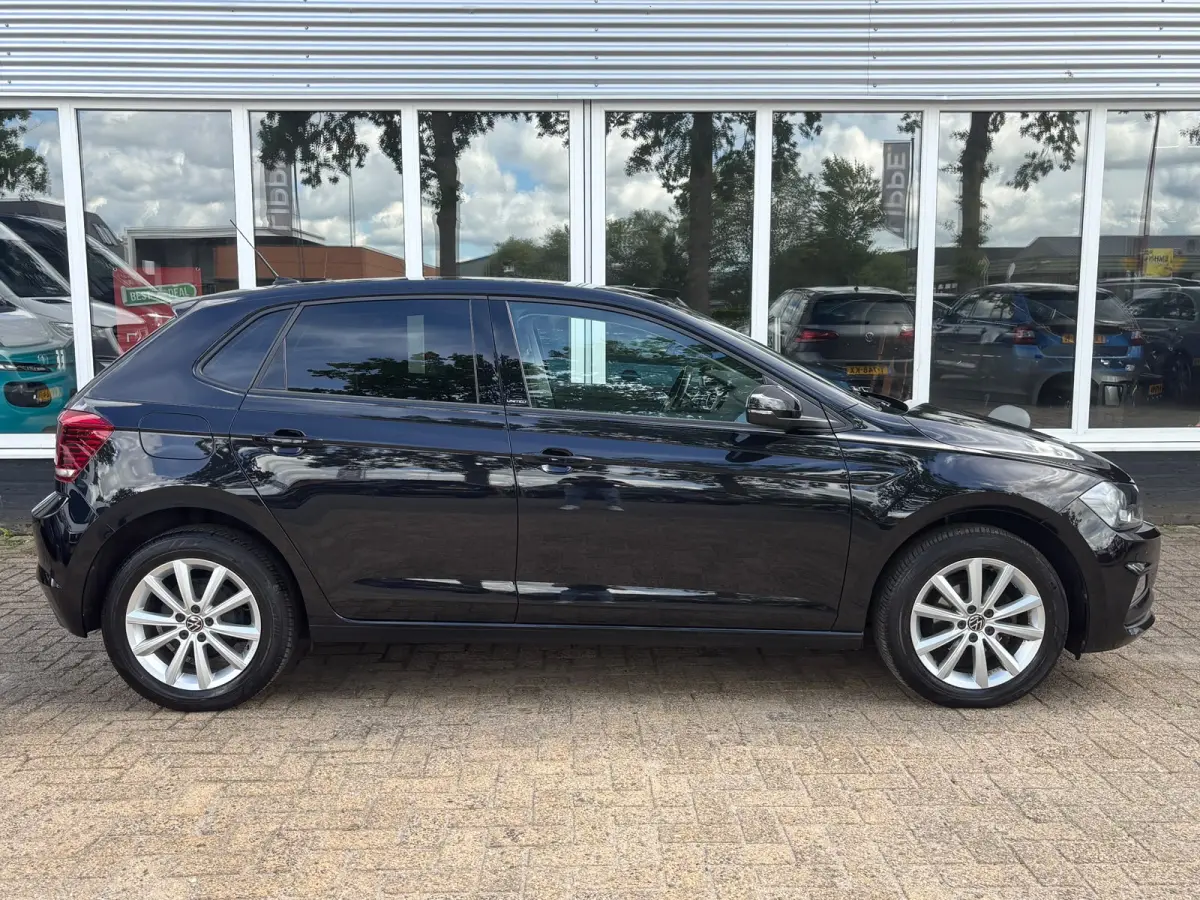 1.0 TSI Highline Business | Automaat | Stoelverwarming | Apple Carplay | Adaptieve Cruise