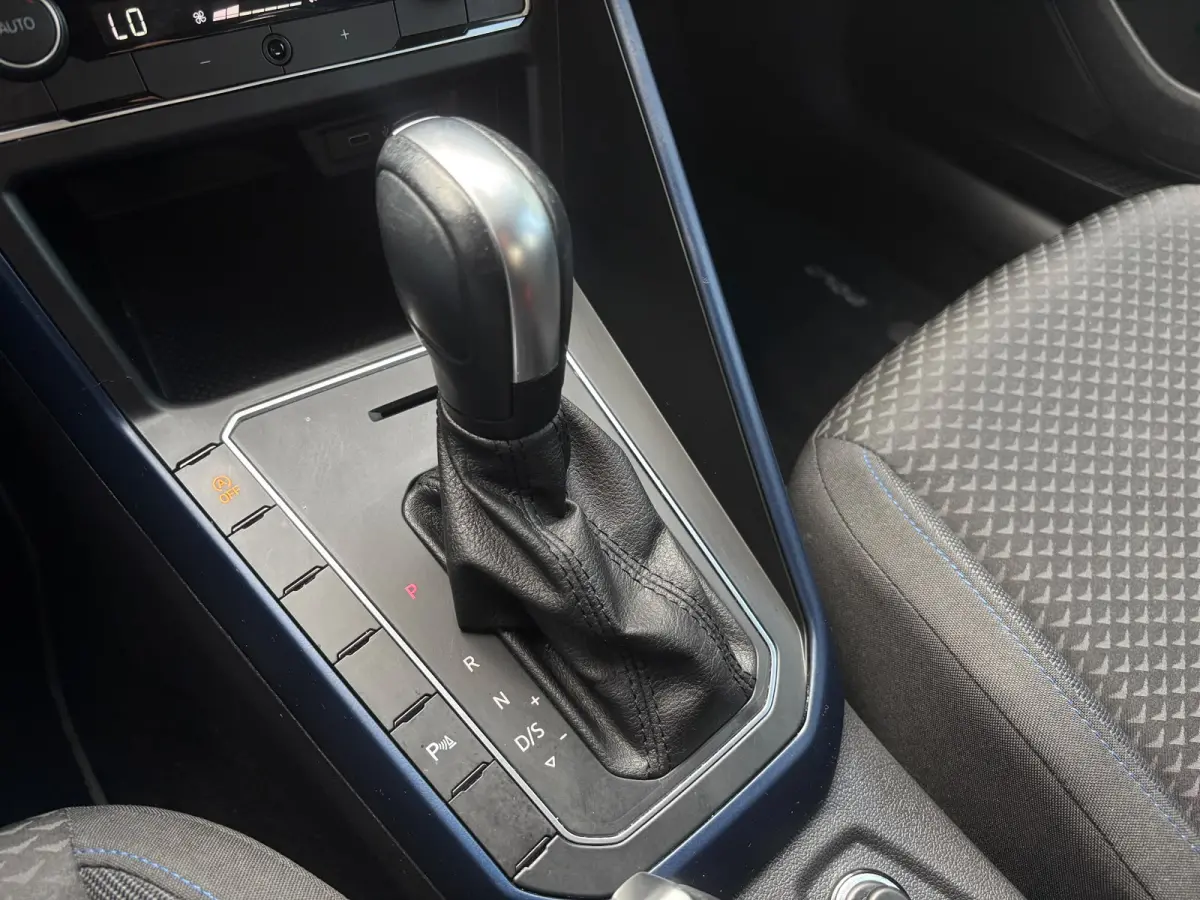 1.0 TSI Highline Business | Automaat | Stoelverwarming | Apple Carplay | Adaptieve Cruise