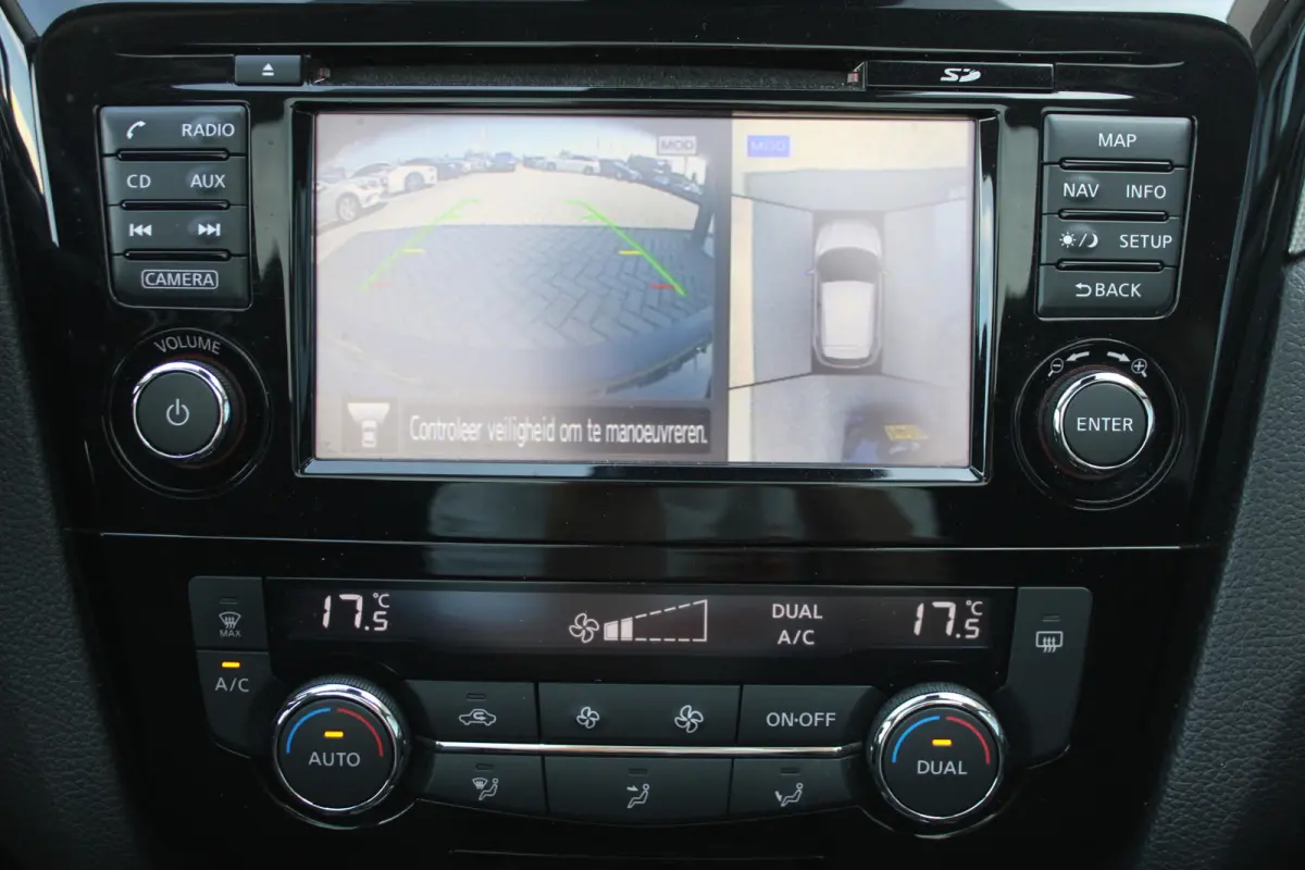 1.2 DIG-T N-Connecta PANORAMADAK NAVI 360-CAMERA TREKHAAK
