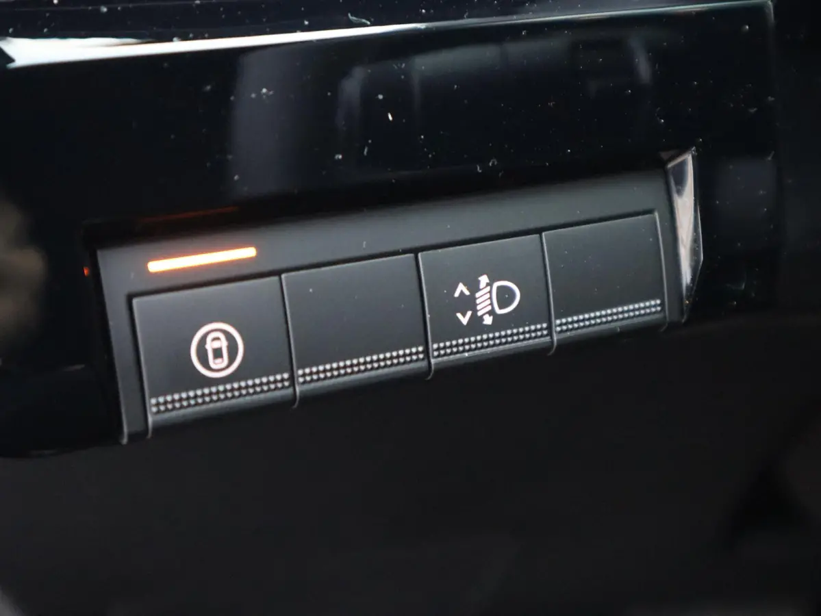 ADVANCE 52 kWh | Google Navi | Stoel- & Stuurwielverw. | Adapt. Cruise |