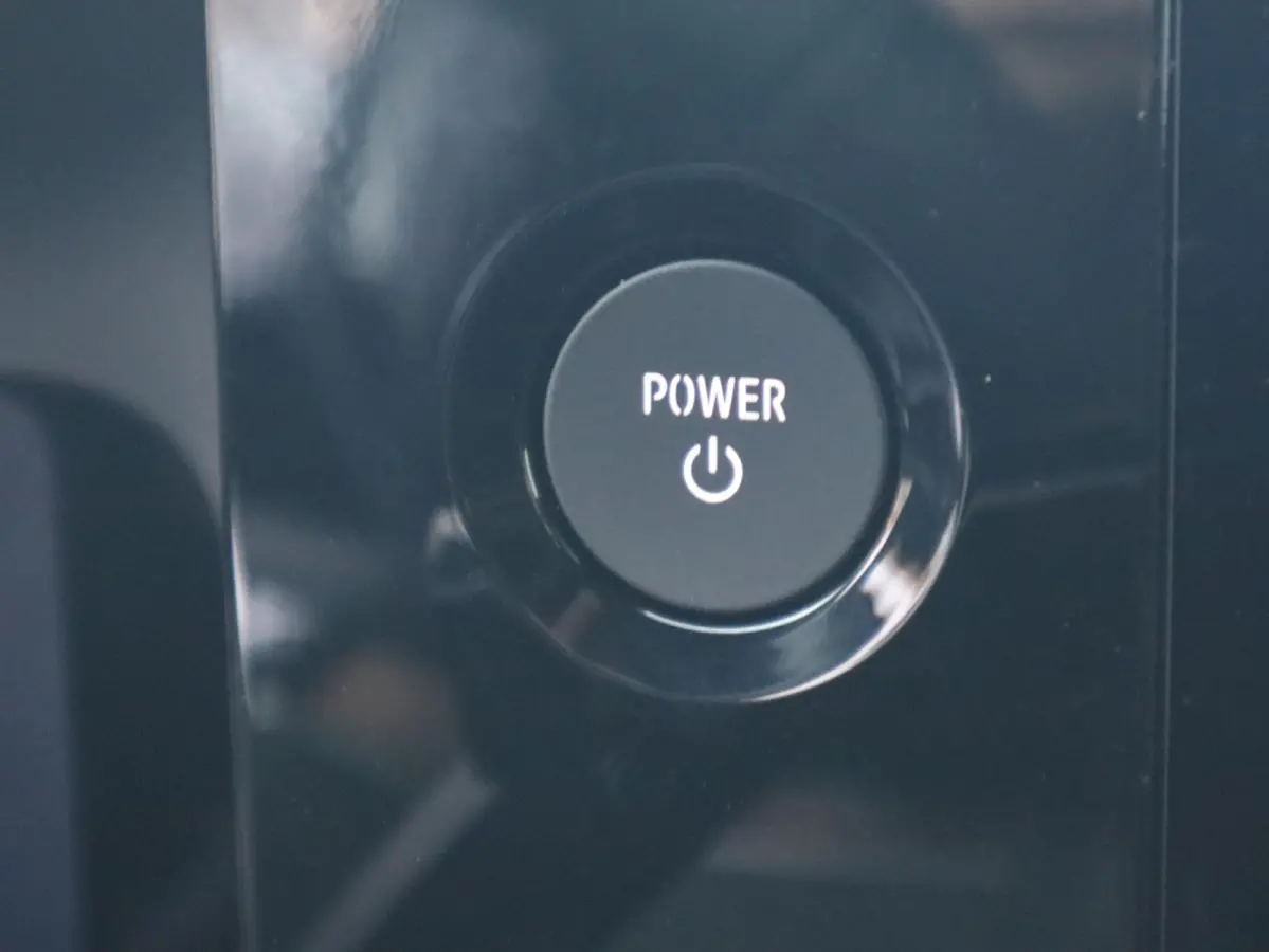 ADVANCE 52 kWh | Google Navi | Stoel- & Stuurwielverw. | Adapt. Cruise |