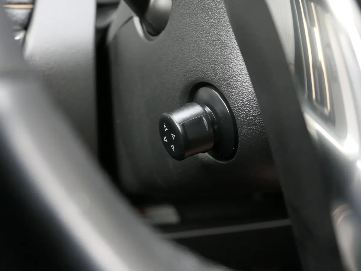 2.5 e-SkyActiv PHEV Homura | Panoramadak | Trekhaak | 360°-camera | BOSE | Memory | Stoelventilatie | Stuur-/Stoelverwarming V+A | Apple-/Android Carplay | Dodehoek detectie | ACC