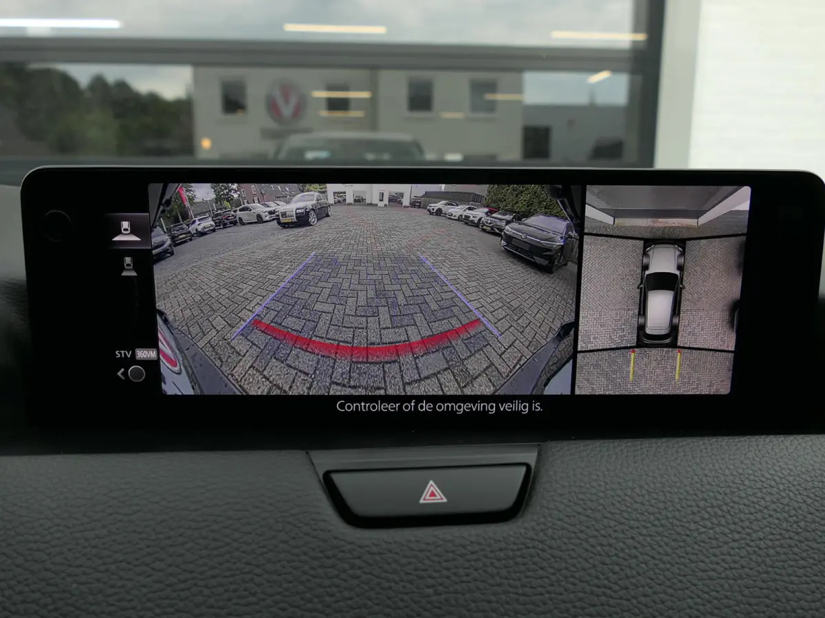 2.5 e-SkyActiv PHEV Homura | Panoramadak | Trekhaak | 360°-camera | BOSE | Memory | Stoelventilatie | Stuur-/Stoelverwarming V+A | Apple-/Android Carplay | Dodehoek detectie | ACC