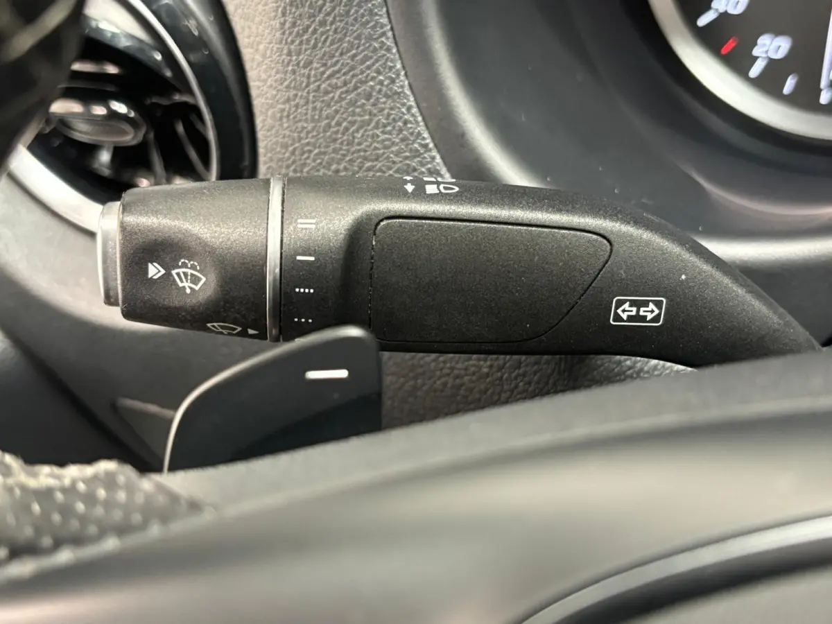 114 CDI Extra Lang Automaat Camera Stoelverwarming Adaptive Cruise Control Navigatie Trekhaak
