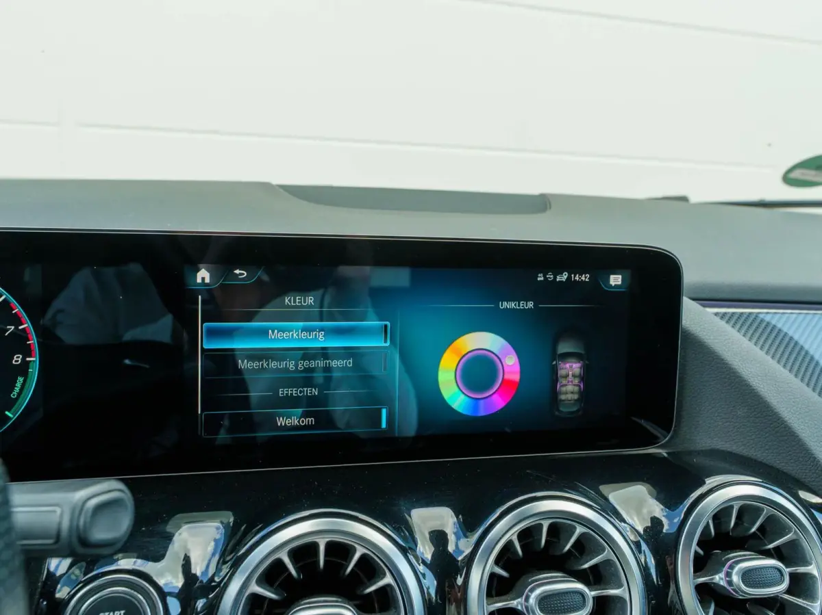 250 e AMG Business Solution | Navigatie | Camera | Sfeerverlichting | Trekhaak