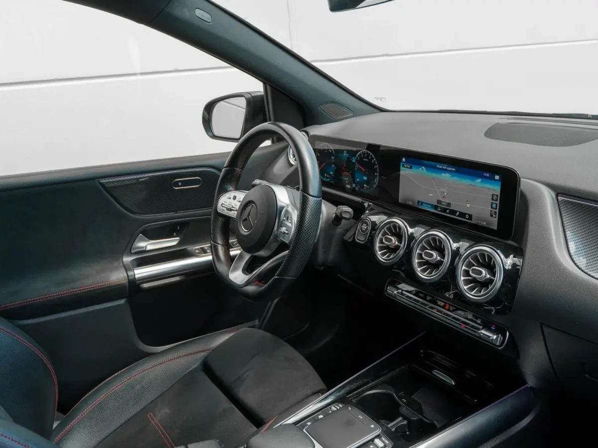 250 e AMG Business Solution | Navigatie | Camera | Sfeerverlichting | Trekhaak