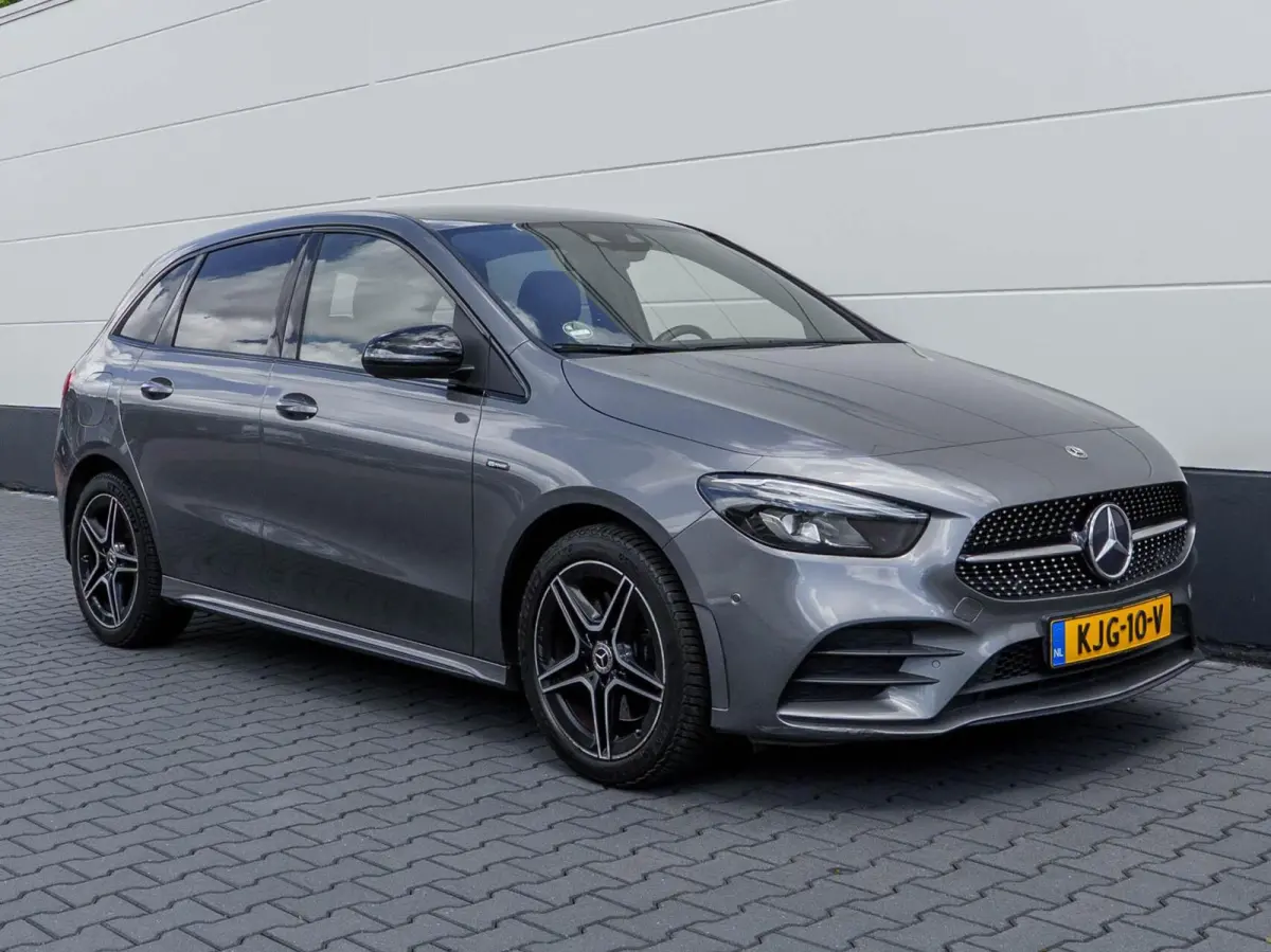 250 e AMG Business Solution | Navigatie | Camera | Sfeerverlichting | Trekhaak