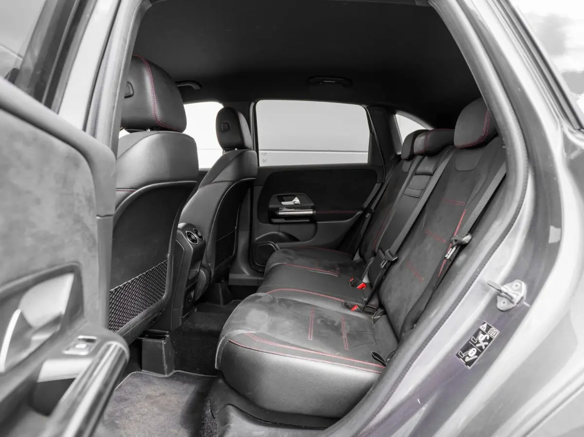 250 e AMG Business Solution | Navigatie | Camera | Sfeerverlichting | Trekhaak