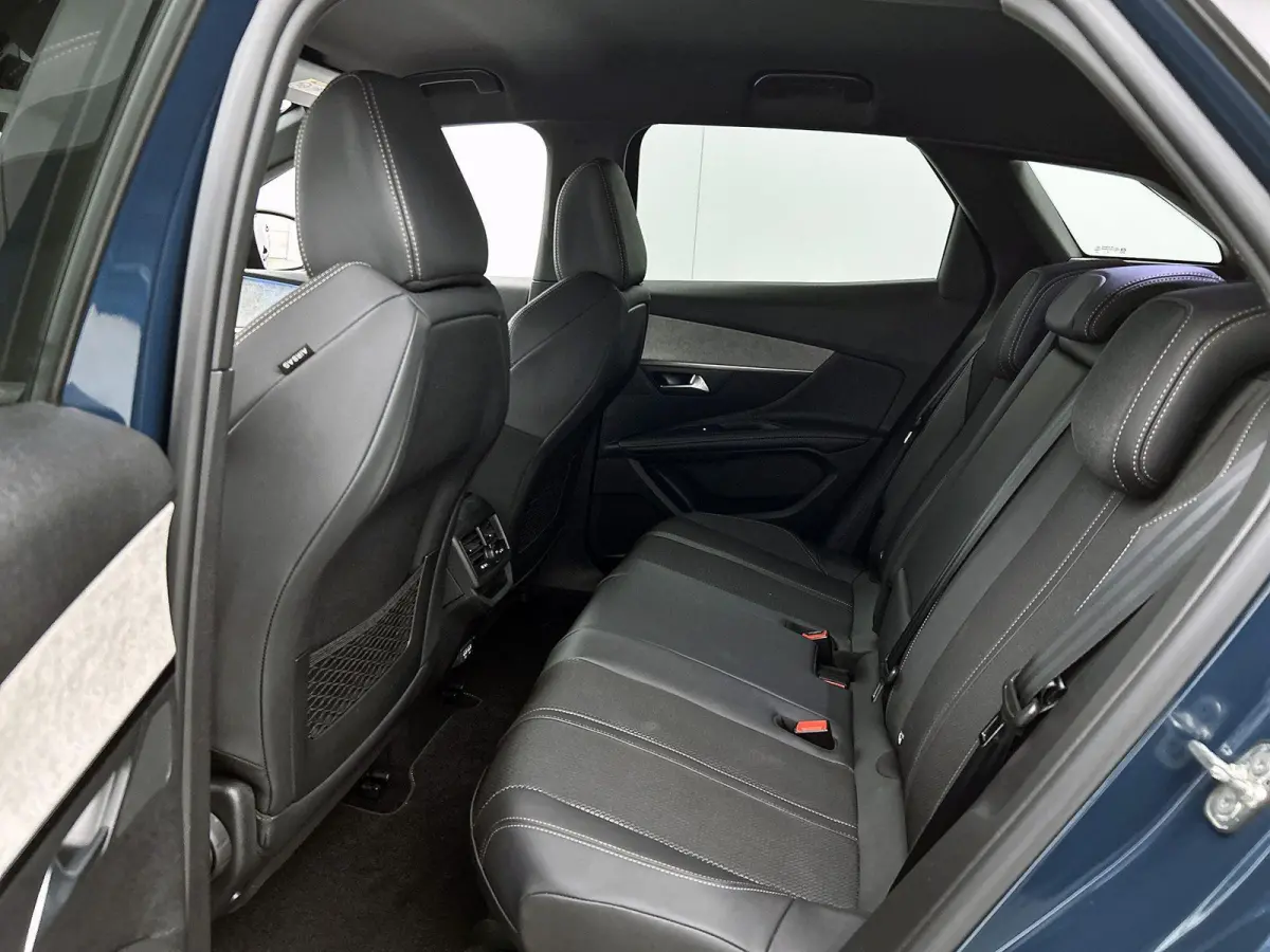 1.2 130pk GT Automaat | Elektrische Klep | Adaptieve Cruise Control | Navigatie | Camera | Keyless Entry/Start | 19"LMV | Full-LED | Stoelverwarming |