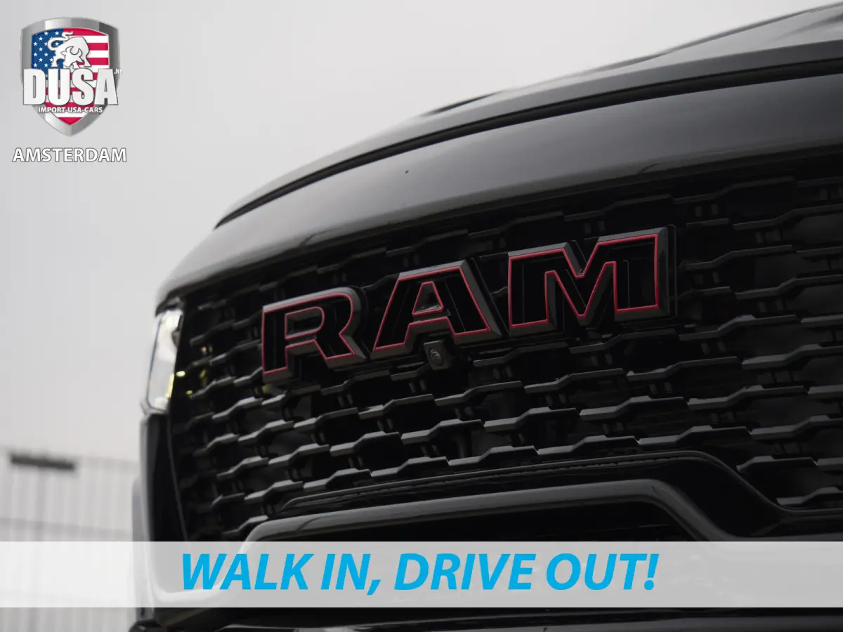 1500 | RHO | 3.0L Twin-Turbo I6 | 4x4 | Crew Cab | Incl BPM | Prijs incl BPM | Panoramadak | 14,4-inch Touchscreen | Passenger Display | Getoonde accessoires zijn verkrijgbaar tegen meerpri