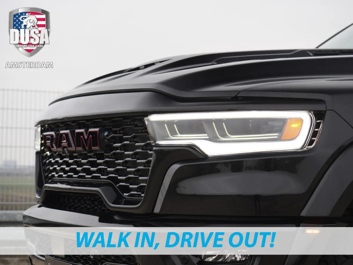 1500 | RHO | 3.0L Twin-Turbo I6 | 4x4 | Crew Cab | Incl BPM | Prijs incl BPM | Panoramadak | 14,4-inch Touchscreen | Passenger Display | Getoonde accessoires zijn verkrijgbaar tegen meerpri
