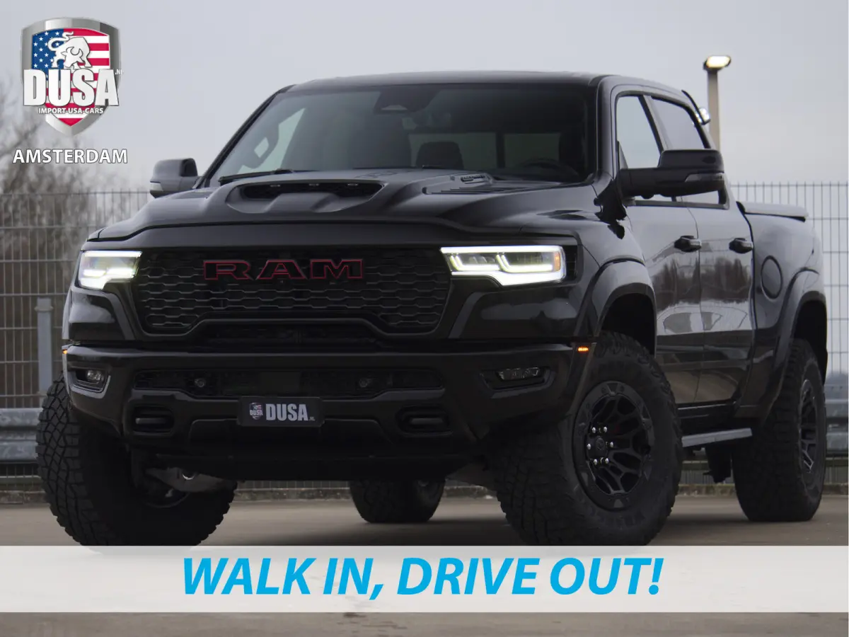 1500 | RHO | 3.0L Twin-Turbo I6 | 4x4 | Crew Cab | Incl BPM | Prijs incl BPM | Panoramadak | 14,4-inch Touchscreen | Passenger Display | Getoonde accessoires zijn verkrijgbaar tegen meerpri
