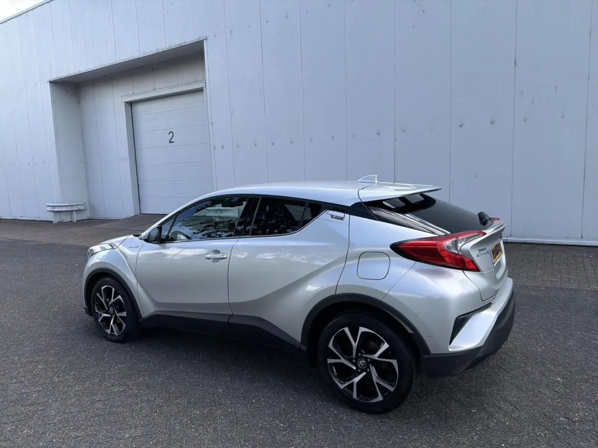 1.8 Hybrid Executive - ACC/NAVI/LEER/CAMERA/NAP