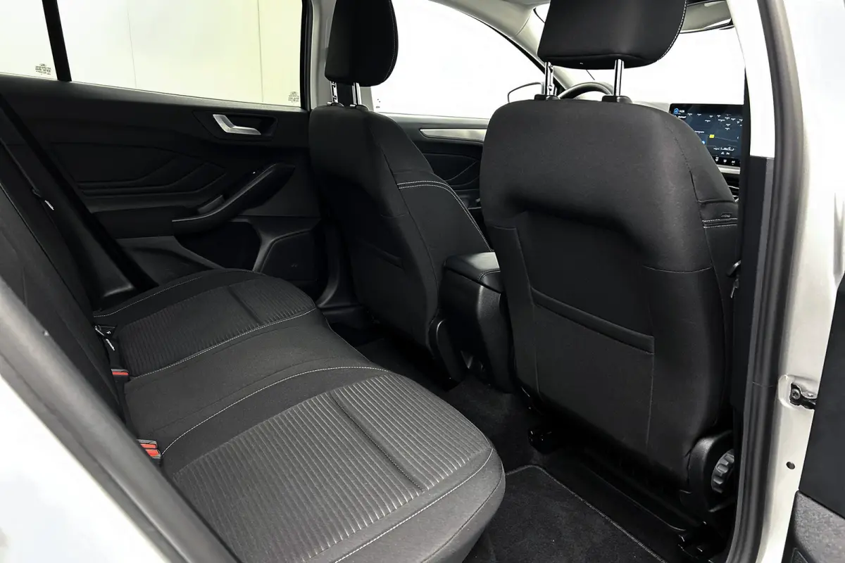 1.0 EcoBoost Hybrid Titanium | LED koplampen | Navigatie | Parkeersensoren
