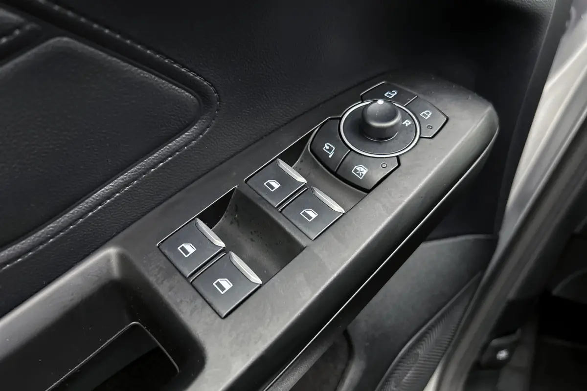 1.0 EcoBoost Hybrid Titanium | LED koplampen | Navigatie | Parkeersensoren