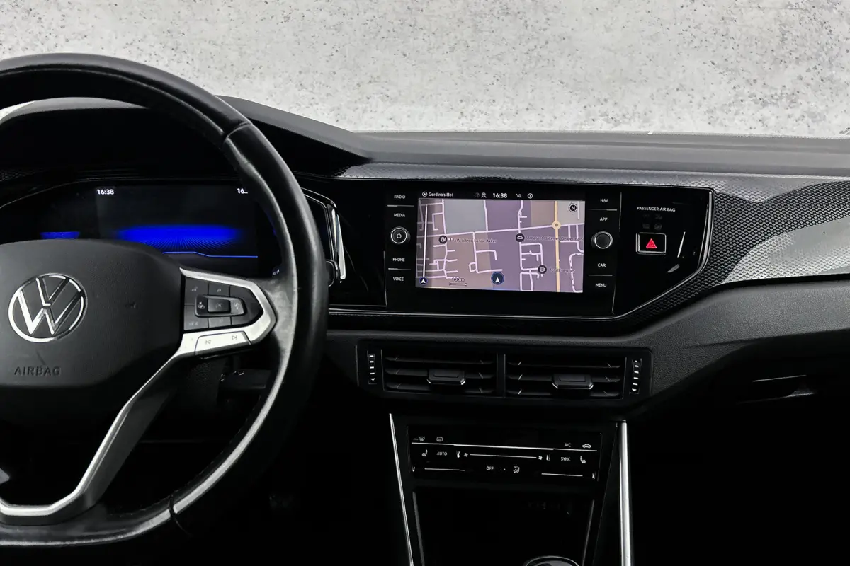 1.0 TSI Life Business | Stoelverwarming | LED koplampen | Adaptieve cruise control