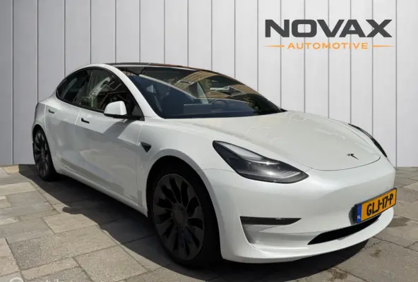 Performance 2021 |Carbon pakket | Autopilot