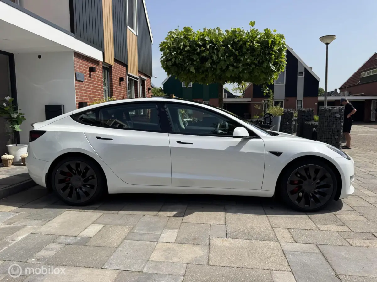 Performance 2021 |Carbon pakket | Autopilot