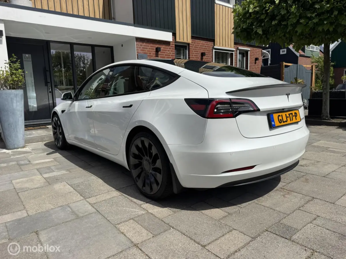 Performance 2021 |Carbon pakket | Autopilot