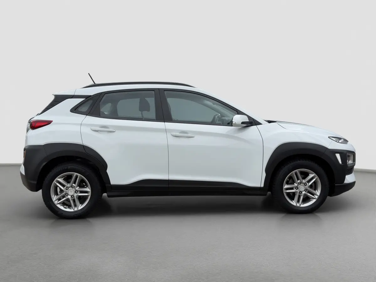 1.0 T-GDI 120pk Essence | Airco | Camera | Cruise controle | Lichtmetalen velgen | Navigatie Carplay | Bluetooth | Parkeersensoren