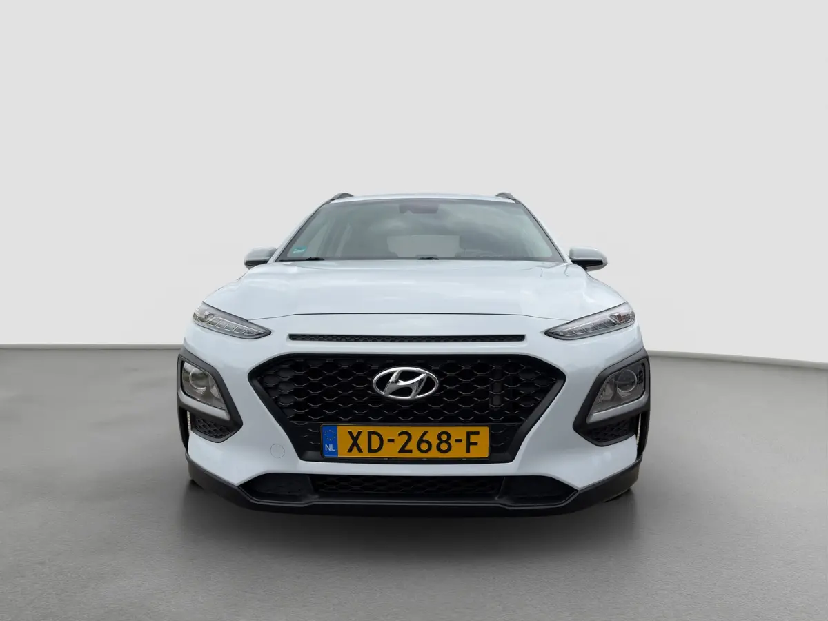 1.0 T-GDI 120pk Essence | Airco | Camera | Cruise controle | Lichtmetalen velgen | Navigatie Carplay | Bluetooth | Parkeersensoren