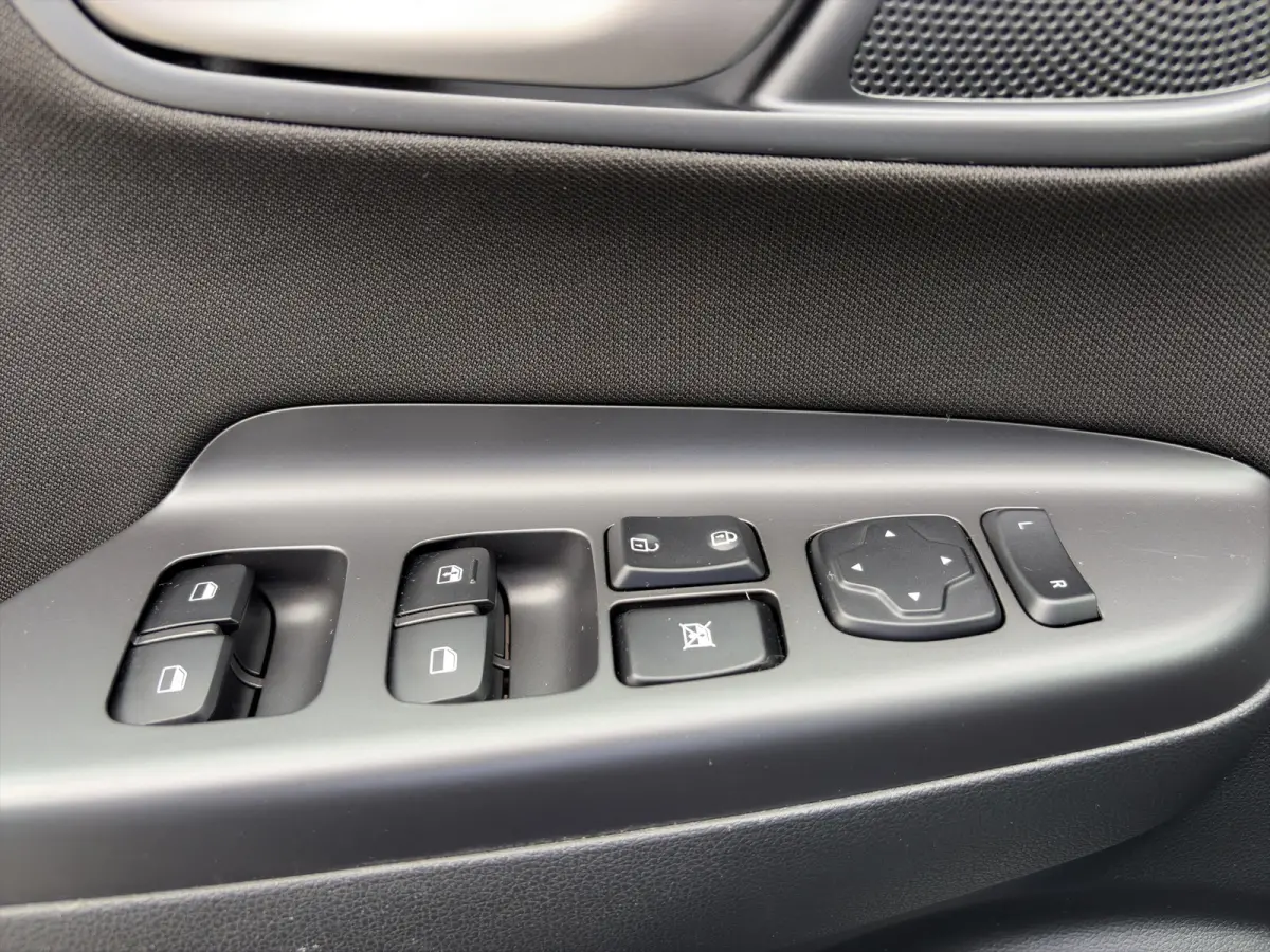 1.0 T-GDI 120pk Essence | Airco | Camera | Cruise controle | Lichtmetalen velgen | Navigatie Carplay | Bluetooth | Parkeersensoren