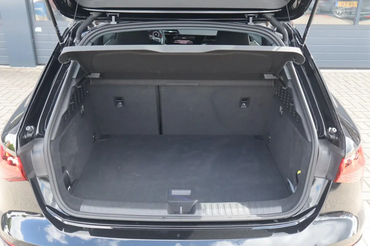 30 TFSI 110pk S-tronic Advanced edition | B&O Audio | Sfeerverlichting | Adaptive Cruise | Navigatie | Full LED