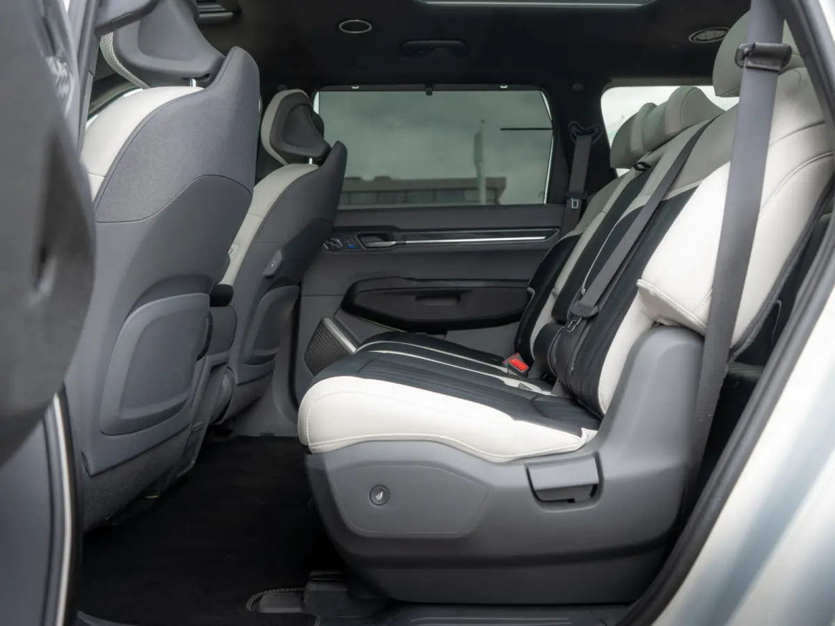 GT-Line AWD 99.8 kWh | 7-Pers. | 21" | Head-Up | Stoel-/Stuurverwarming | Premium Audio | Schuif-/kanteldak | Adapt. Cruise |