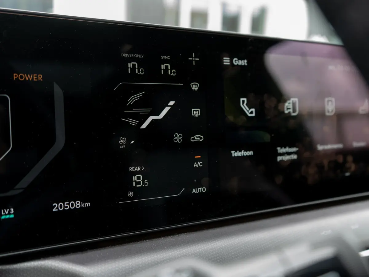 GT-Line AWD 99.8 kWh | 7-Pers. | 21" | Head-Up | Stoel-/Stuurverwarming | Premium Audio | Schuif-/kanteldak | Adapt. Cruise |