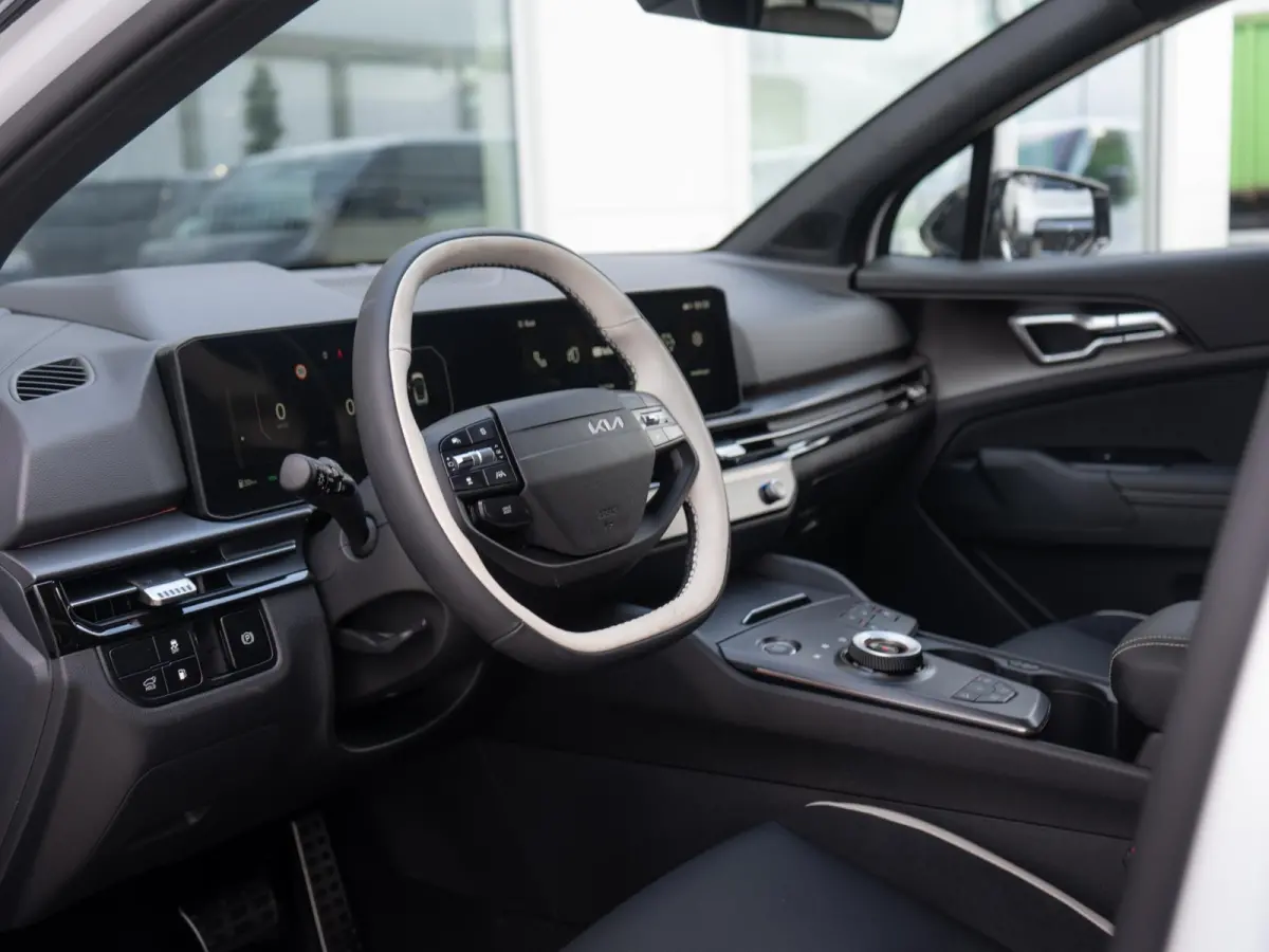 1.6 T-GDi Plug-in Hybrid GT-PlusLine | Actieprijs* | Op Voorraad | HIFI | Head up display | Schuif-/Kanteldak | Elektrische achterklep | Navi. | Clima. | Adapt. Cruise. | Stoel&Stuur Verwarm