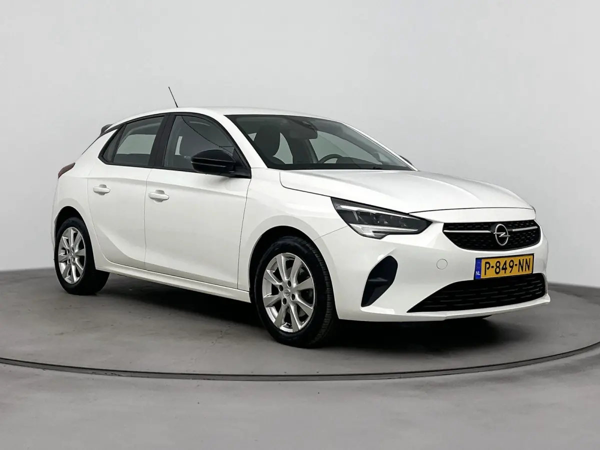 100pk Edition | 1ste eigenaar | Camera | AppleCarPlay/Android | Airco | LED lampen | AUTOMAAT