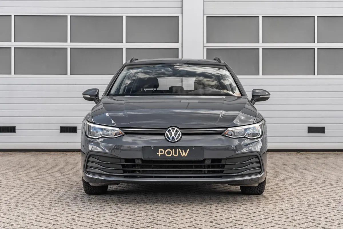 1.0 eTSI 110pk DSG Life | Navigatie | App Connect | Parkeersensoren | Cruise Control