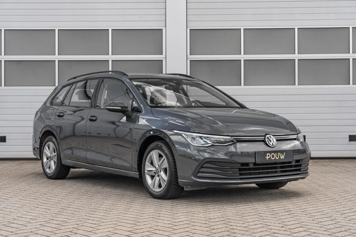 1.0 eTSI 110pk DSG Life | Navigatie | App Connect | Parkeersensoren | Cruise Control