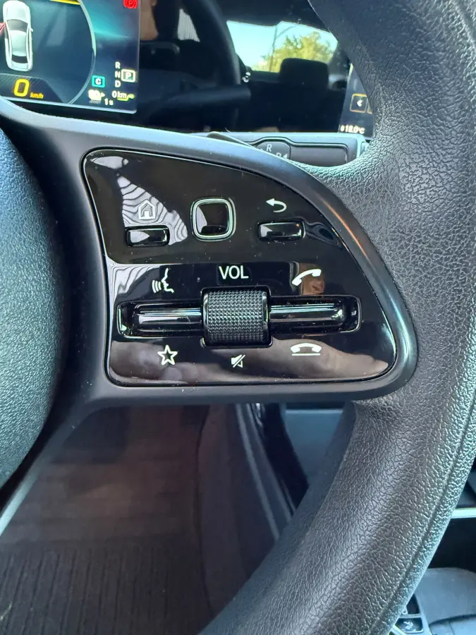 250 e /Apple CarPlay /18 inch AMG /Navigatie /Stoelverwarming