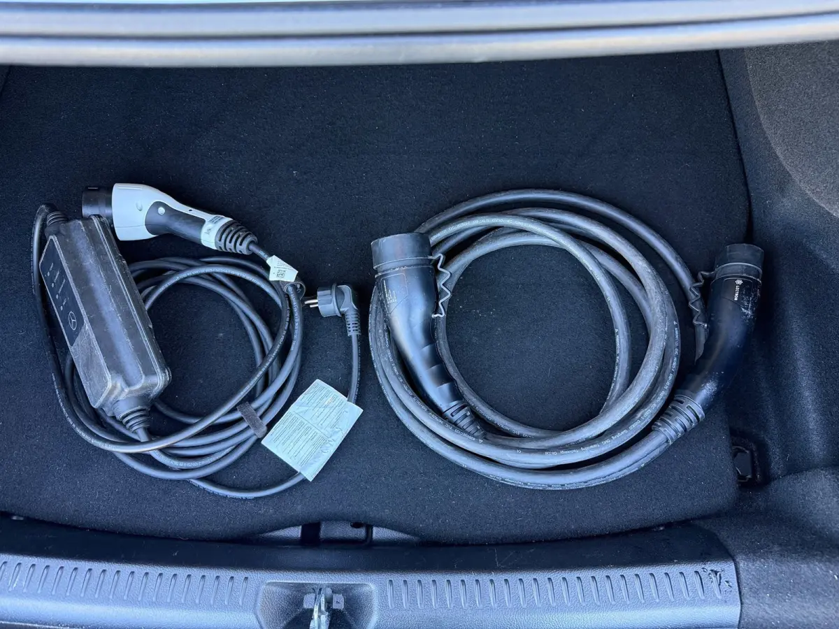 250 e /Apple CarPlay /18 inch AMG /Navigatie /Stoelverwarming