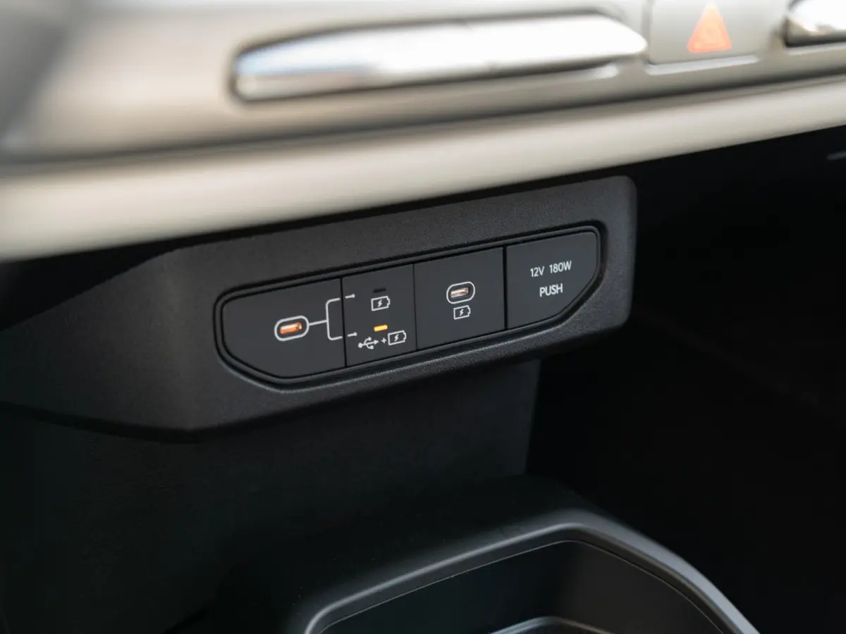 GT-Line 81.4 kWh | Direct Leverbaar! | Navi. | Clima. | Adapt. Cruise. | Dodehoekassistentie | Stoel&Stuu Verwarming | Glazen Schuif-/Kanteldak | Harman Kardon | GT-Line Vegan Lederen Stoelb