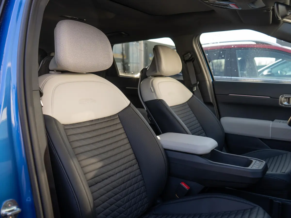 GT-Line 81.4 kWh | Staat al in bestelling | Schuifkanteldak | Stoel en stuurverwarming | Elektrische achterklep | Panorama | LMV | Speciale kleur