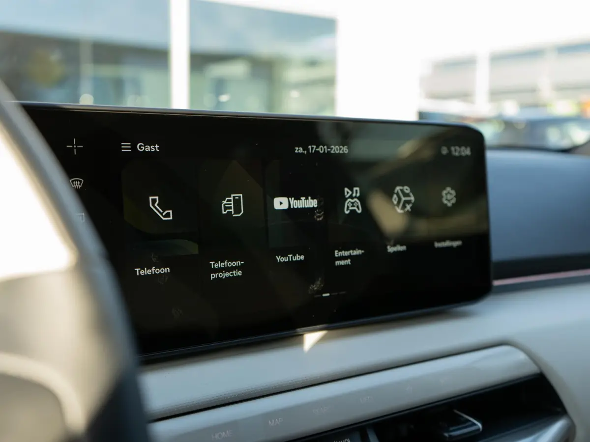 GT-Line 81.4 kWh | Staat al in bestelling | Schuifkanteldak | Stoel en stuurverwarming | Elektrische achterklep | Panorama | LMV | Speciale kleur