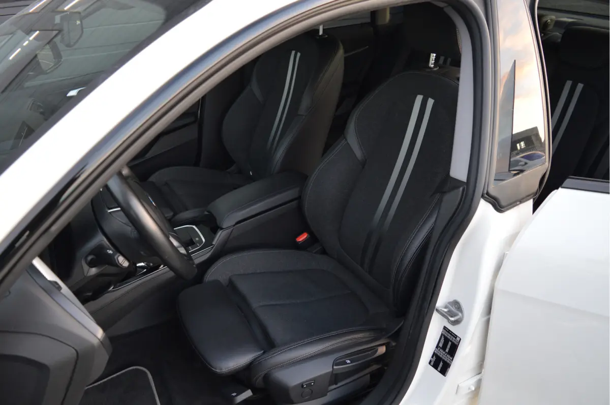 218i High Executive Edition | ORG. NL |