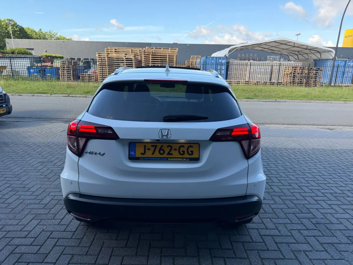 1.5 i-VTEC Executive | 1E EIGENAAR | 12MND GARANTIE | AUTOMAAT | PANO | LED | DAB | NAVI | CRUISE |
