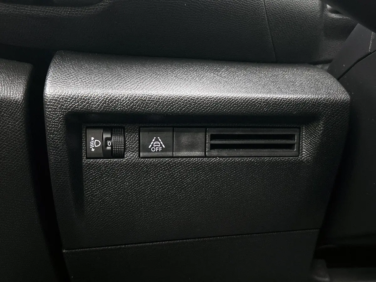You 50 kWh 136pk | Accu 96% | 3-Fase | Navigatie via Apple Carplay en Android auto | Automatische airco | Camera achter | Cruise control | Lichtmetalen velgen