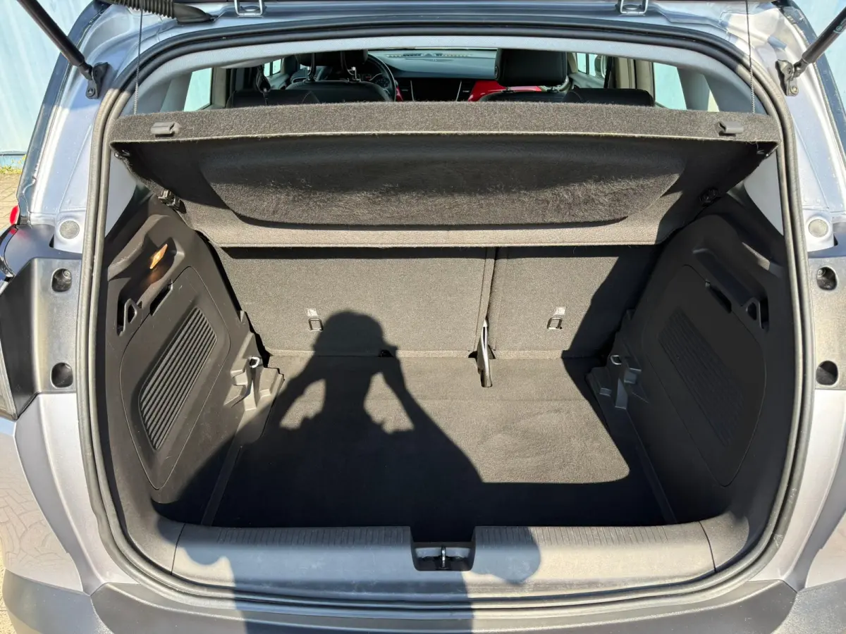 1.2 Turbo GS Line Trekhaak | Achteruitrijcamera | Comfort stoelen | Cruise control | Airco | Apple carplay & Android auto