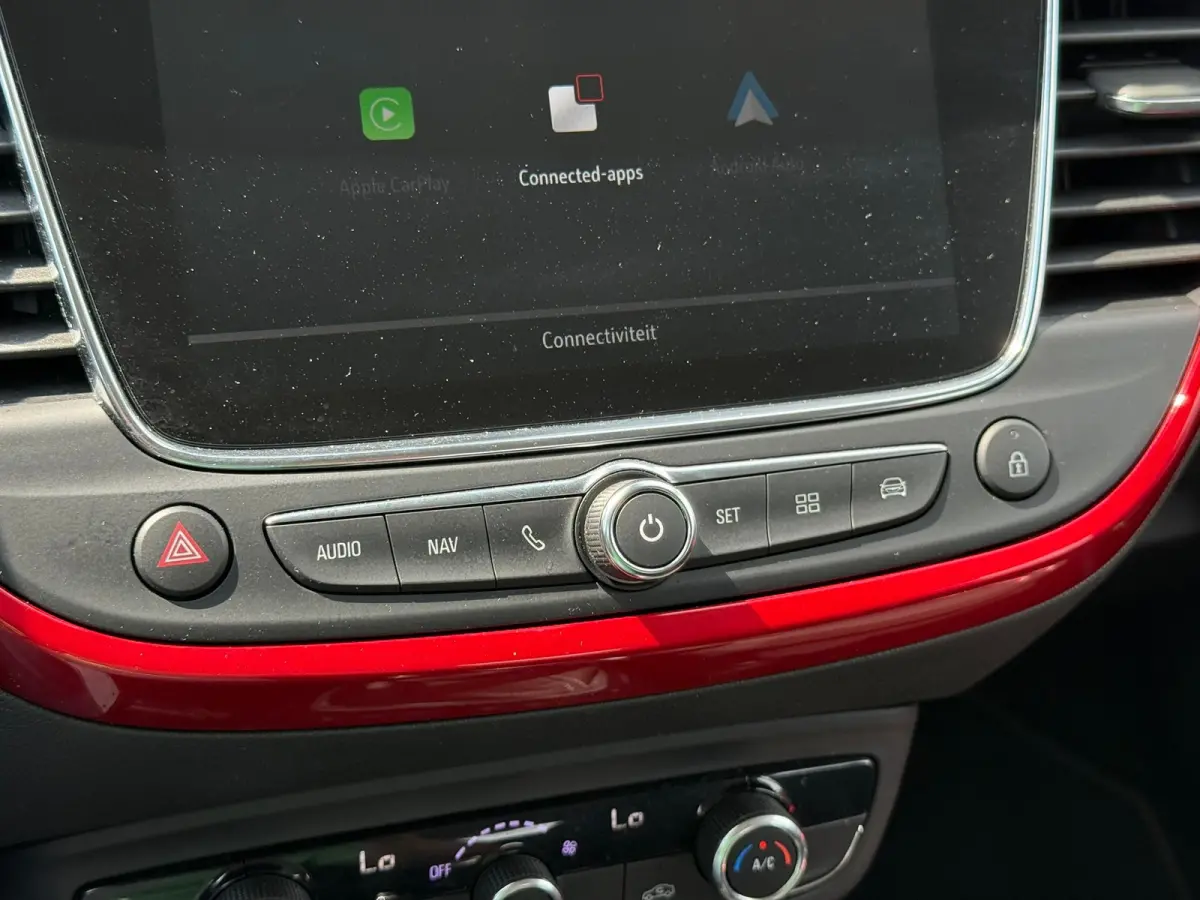 1.2 Turbo GS Line Trekhaak | Achteruitrijcamera | Comfort stoelen | Cruise control | Airco | Apple carplay & Android auto