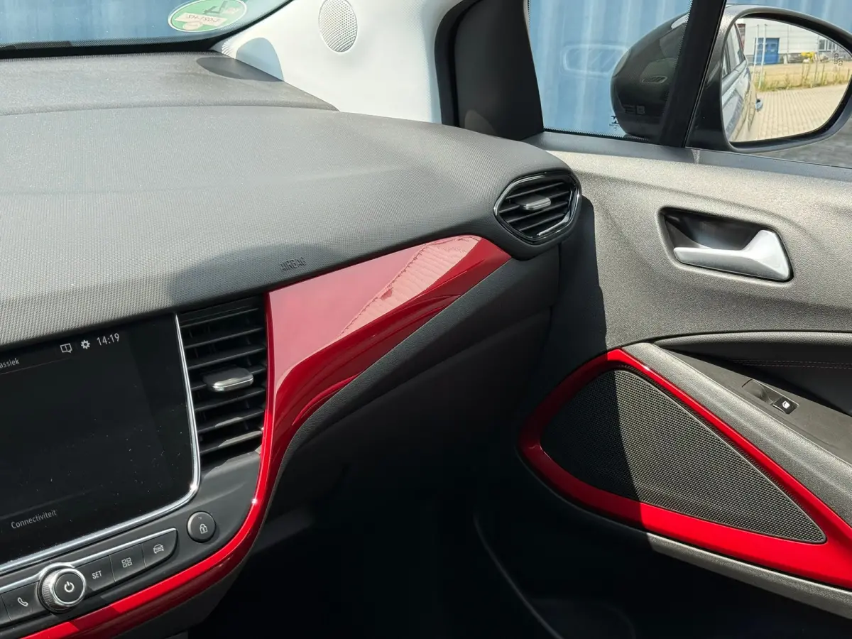 1.2 Turbo GS Line Trekhaak | Achteruitrijcamera | Comfort stoelen | Cruise control | Airco | Apple carplay & Android auto