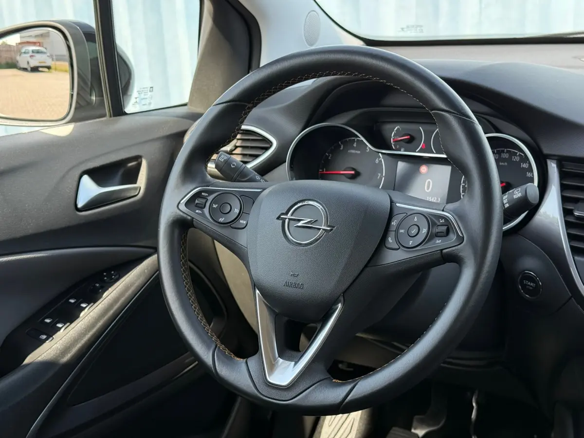1.2 Turbo Innovation Cruise control | Keyless | Airco | Navigatie | Led | Parkeersensoren achter | Dealer onderhouden | Apple carplay & Android auto