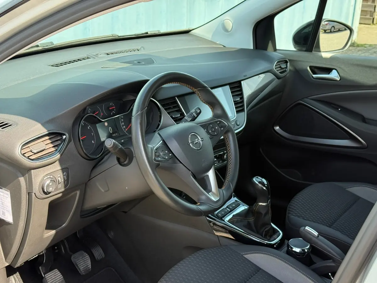 1.2 Turbo Innovation Cruise control | Keyless | Airco | Navigatie | Led | Parkeersensoren achter | Dealer onderhouden | Apple carplay & Android auto