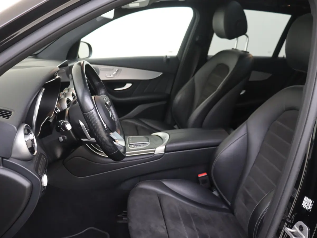 300e 4MATIC Business Solution AMG / Memory-Stoelen / Burmester / Panorama-dak / 360Graden-Camera /