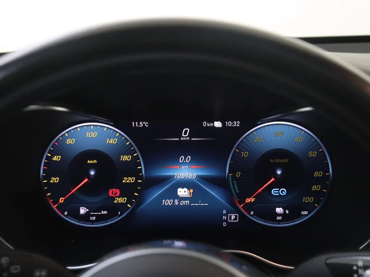 300e 4MATIC Business Solution AMG / Memory-Stoelen / Burmester / Panorama-dak / 360Graden-Camera /