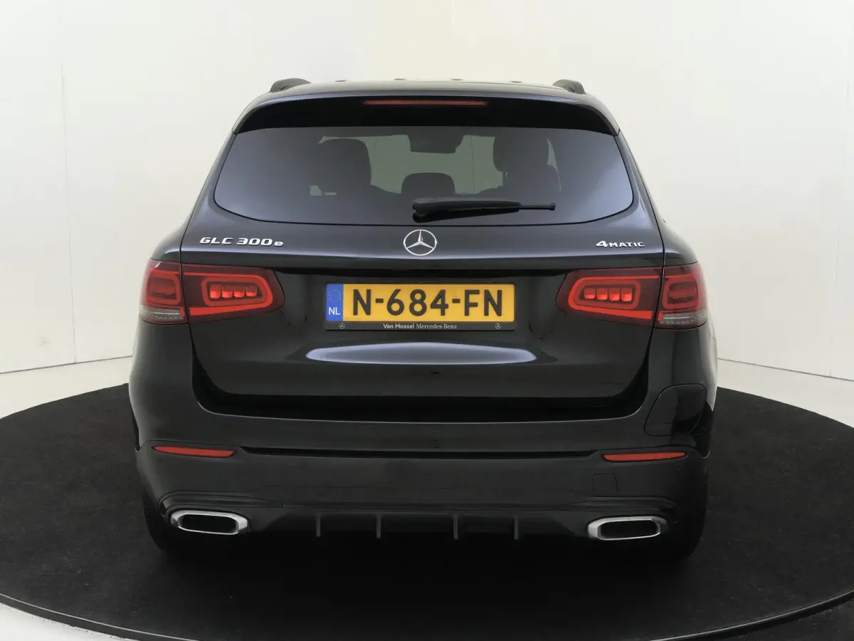 300e 4MATIC Business Solution AMG / Memory-Stoelen / Burmester / Panorama-dak / 360Graden-Camera /